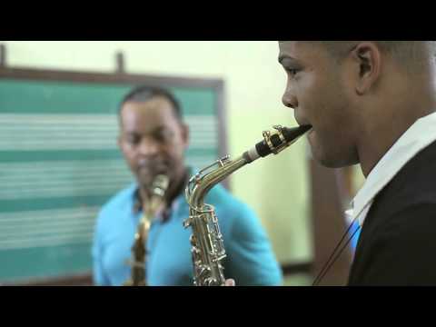 Victor Goines: Sharing the Spirit of Jazz - The Horns Project / Horns to Havana