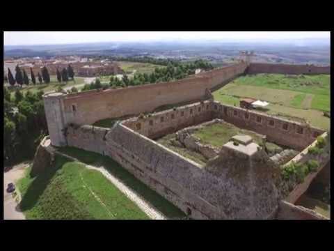 Lucera castello fortezza svevo angioina