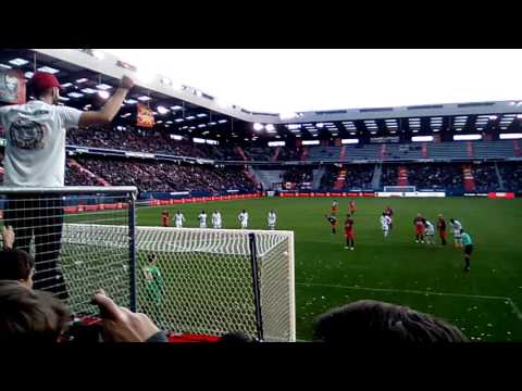 Le but d'Ivan Santini regarder svp