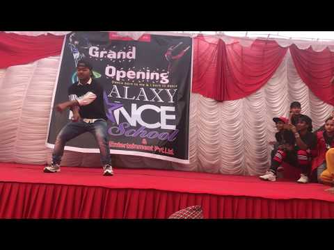 Dekhana Champa Sunana Champa - Video Song | CHHAKKA PANJA |