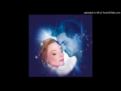 Willemijn Verkaik singing Here right now (Jetzt und hier) - Not Ghost das Musical Berlin