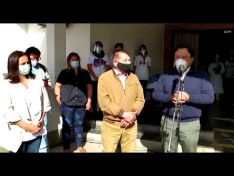 Sáenz entregó 5 ambulancias de alta complejidad al departamento San Martín