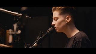 Sarah Walk - Maybe Someday (Live)