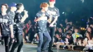 {FANCAM} EXO PPAP &#39;&#39; CBX &#39;&#39; Chen Beak Xiu --