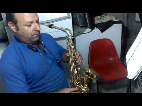 Hino 243 CCB sax alto no contralto