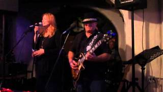 Blue Bayou performed by Susie and the Troublemakers