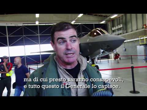 Battesimo dell’aria per il primo F-35 Italiano