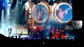 preview picture of video 'Rush - Limelight - Time Machine Tour Kansas City 2010'