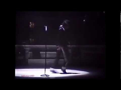Michael Jackson - Billie Jean - BWT Live In London 1988 - [HD]