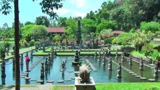 preview picture of video 'Taman Tirtagangga is a former royal palace in Karangasem, eastern Bali, Indonesia'