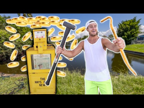 We Hit The Magnet Fishing Jackpot - How Much Money Is Inside This Old Newspaper Machine?