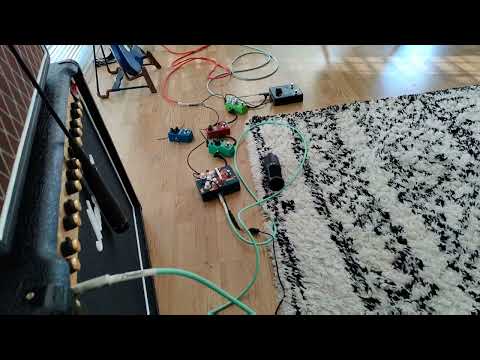 Marshall vs Vox Cleans - Who wins? DSL 40 CR vs AC10C1