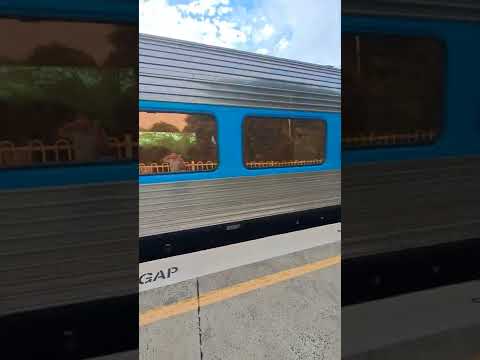 moss vale trains (xpt,pacific national and other's)