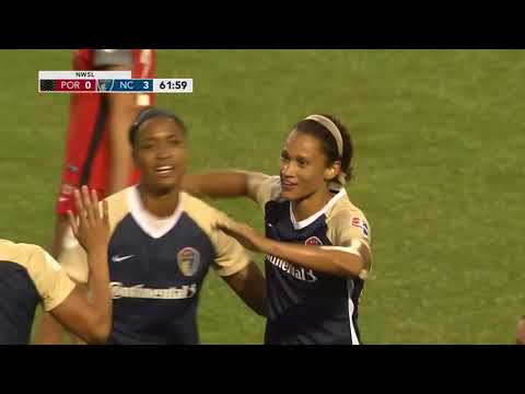 GOAL: Lynn Williams scores her second of the game