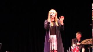 Shuna Lovelle - Love That Lasts (Original) - Live