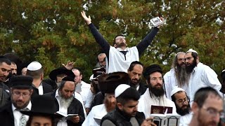 אלפי יהודים חסידים באומן לכבוד ראש השנה 2021