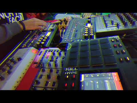 InfraKontrol & Taé-hui Live jam