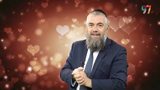 הרב אבנר קוואס - אחדות בתוך המשפחה!! (הרב אבנר קוואס) - התמונה מוצגת ישירות מתוך אתר האינטרנט יוטיוב. זכויות היוצרים בתמונה שייכות ליוצרה. קישור קרדיט למקור התוכן נמצא בתוך דף הסרטון