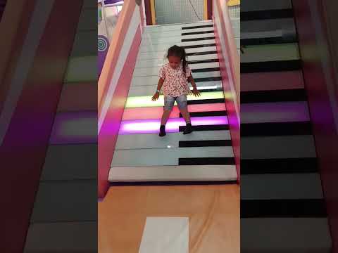 wow seluncuran apa ni🌈🌈 #mashaallah #playground #shorts #gemas #seru