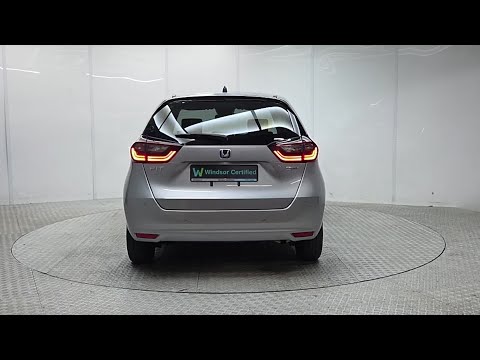 Honda Fit 1.5 Hybrid - Image 2