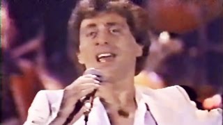 Frankie Valli - &quot;PASSION for PARIS&quot; - LIVE TV Performance