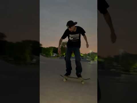 FLATGROUND COMP #skateboarding #backsideflip #ribera #skatepark #quilmes #hospitalflip  #varialflip