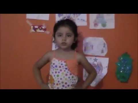 Niña inteligente, regaña a su papá