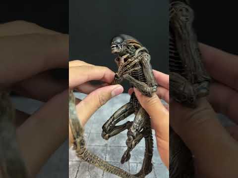 Alien 3 #neca #necaalien #dogalien #xenomorph #actionfigure #toyreview #toyshorts