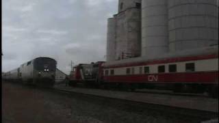 preview picture of video 'Amtrak 390 at Ashkum, IL'