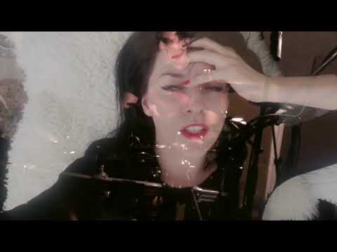 Rozumbrothers - V ROUŠE BERÁNČÍM / V rouše beránčím