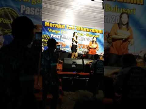 Diva Vera pamer bojo duet Bu Edi lithung Reydova 9 November 2019