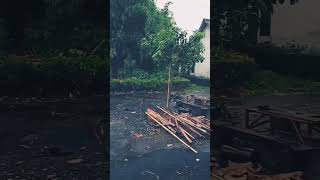 Download lagu Vespa mandi Hujan mp3