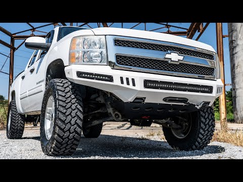 Installing A 2007-2013 GM 1500 DIY Front Bumper by Rough Country