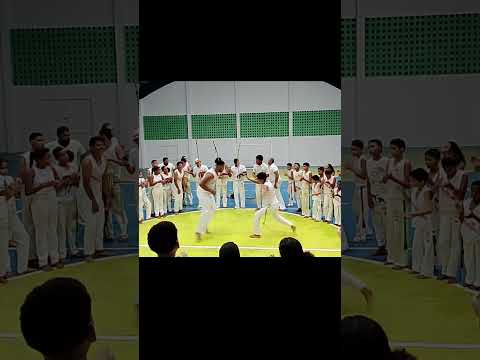 roda De Capoeira Em Jacaré Dos Homens