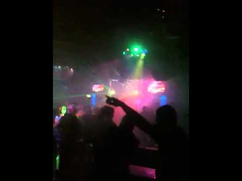 Coach* Reunion - As the rush comes