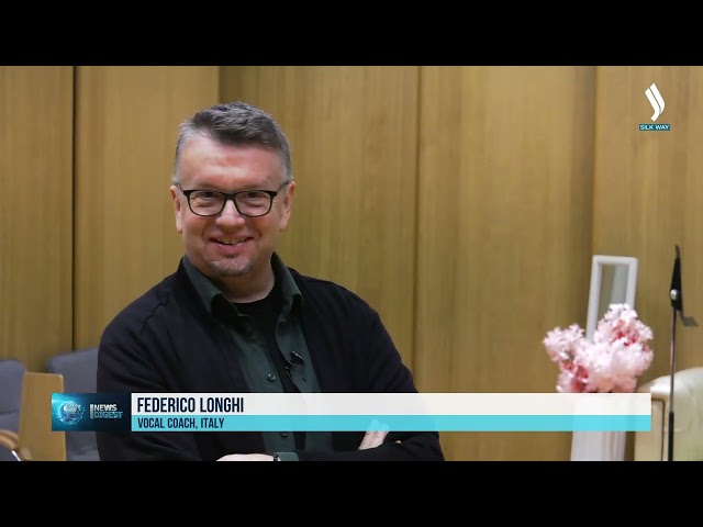 Renowned Italian baritone conducts master classes at Astana Opera