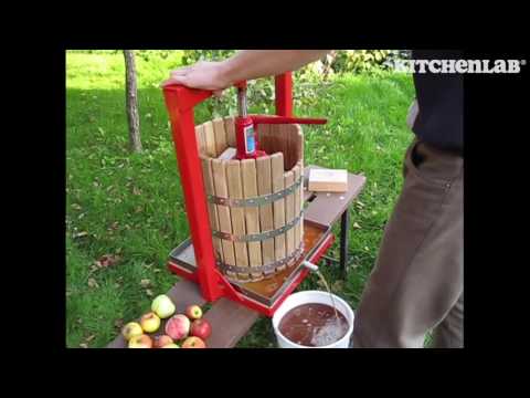 Äppelpress för att göra äppelmust
