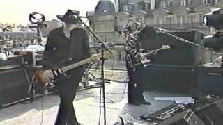 The Smashing Pumpkins - BLANK PAGE (Live HD Paris with lyrics/letra)