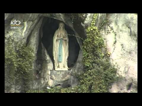 Chapelet à Lourdes