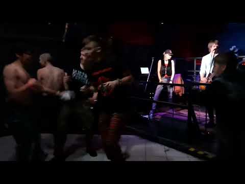 GWN - Ponad podziałami [Kalisz | Bar 94]