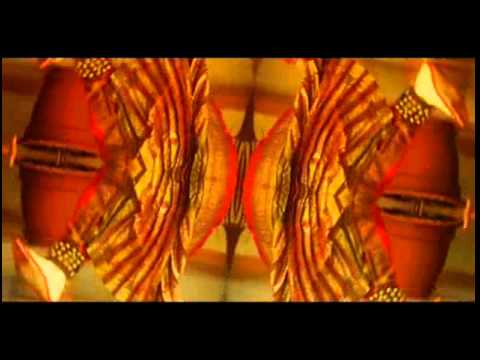 Basic Instinct vs Delete - Shake It Up