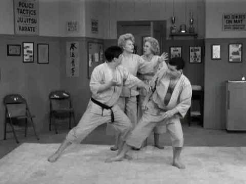 The Lucy Show   S01E22   Lucy and Viv Learn Judo