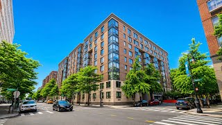 INSIDE a Waterfront Manhattan Apartment | Battery Pl 210