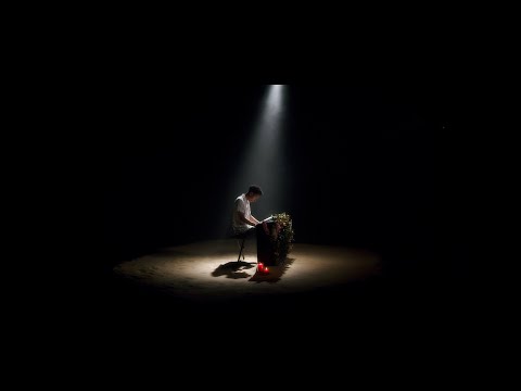 Gui Aly - Away (Official Video)