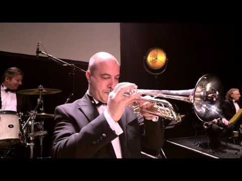Fola Dada - "Swing that music" with The Harlem Hot Shots | SWR Big Band