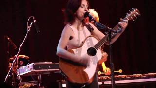 Ani DiFranco - Done Wrong (Anaheim, CA 4/2/11)