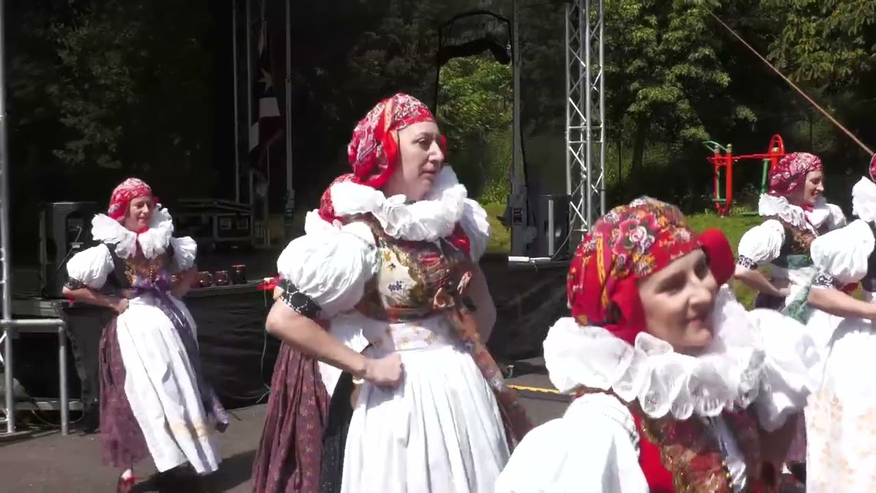 Setkání rodáků v Bystročiích