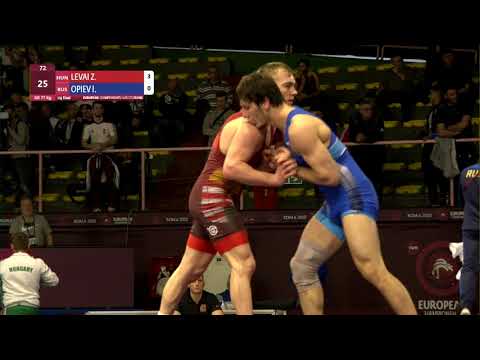 1/4 GR - 77 kg: Z. LEVAI (HUN) v. I. OPIEV (RUS)