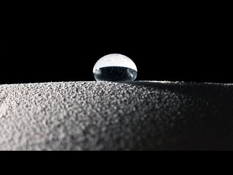 Engineers bounce water off superhydrophobic surfaces