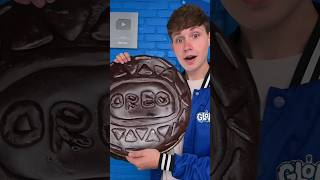 WORLD&#39;S BIGGEST FREEZE DRIED OREO!